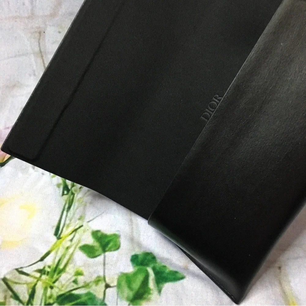 Dior Black eye glasses case detachable logo piece Faux leather New 3” x 7.5”